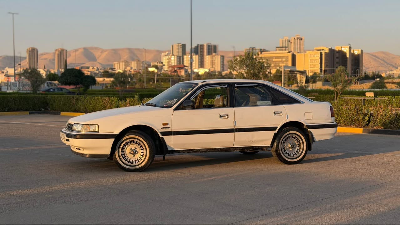 Mazda 626 1990
گيرو مه كينه به شه رت سه نه وى تا ٢٠٣٠ تازه يه زور تازه و جوان ماوه ته وه له مه خزه نا هه ل گيراوه 
*********** السليمانية, العراق
