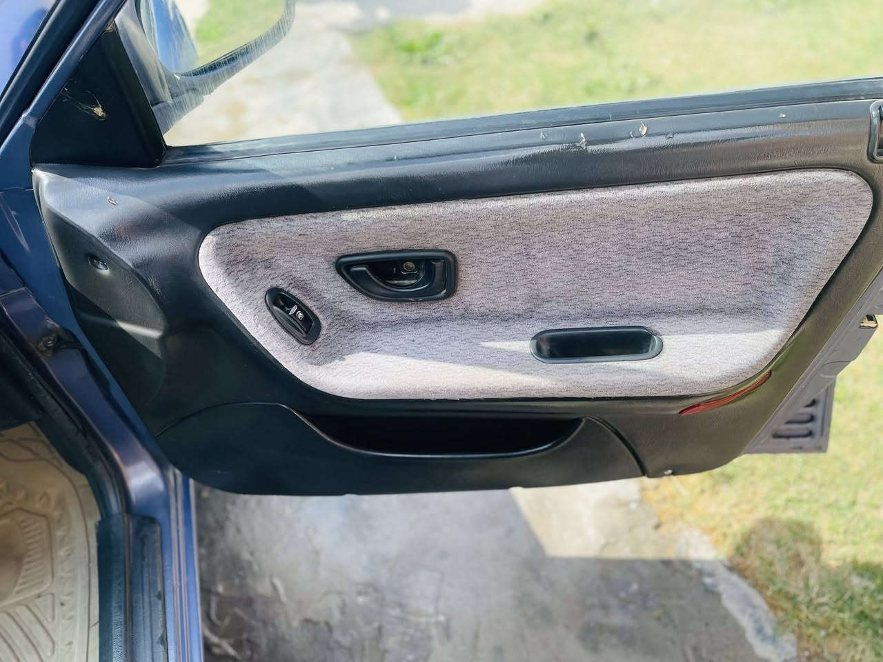 السلام عليكم ورحمة الله وبركاته
للبيع سوناتا 2 موديل 1994

• رقم بغداد دولي باسمي

 • سنوية لغاية 2028

 • تحويل ثاني يوم

 • هزة جديدة

 • گير أوتوماتيك

 • مكينة مفتوح مو مسكر

 • تبريد + تدفئة شغال

 • كهربائيات كاملة شغالة

 • لايت عالي ناصي + بلاجكتر

 • حتى گلوب الصندوق يشتغل 

 • تخم تاير + ويل كب بلادي

 • مصبوغة عام للجمالية وعندي صورها قبل الصبغ

 • بدون ضربة

 • داخلها مدوشمة ونظيف

 • رون السيارة كله شغال كيلو متر حماوة بانزين 

السيارة كلش حلوة ومتعوب عليها.

📍 المكان: ديالى – المقدادية / حي المعلمين

💰 السعر: 50 بيها مجال بسيط

📞 للتواصل: ***********

ملاحظة: المايعجبه السعر أو المنشور يتفضل يعبر، وربي يرزق الجمي
