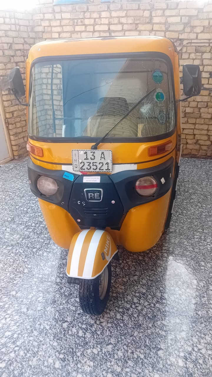 اسلام عليكم تكتك ١٩ رقم وسنويه الكشره كفاله ماعده رشه بلغد جماليه
فراش دوشمه 

مسجل تخم تاير 

مكينه لاتنقيص لاتبخير  ناعمه 

التكتك جاهزه كبل للشارع 

المكان المجر الكبير 

السعر ٥ و ٦٠٠ وبيها مجال قليل للشراي 

الاستفسار ‎0781 451 5169
