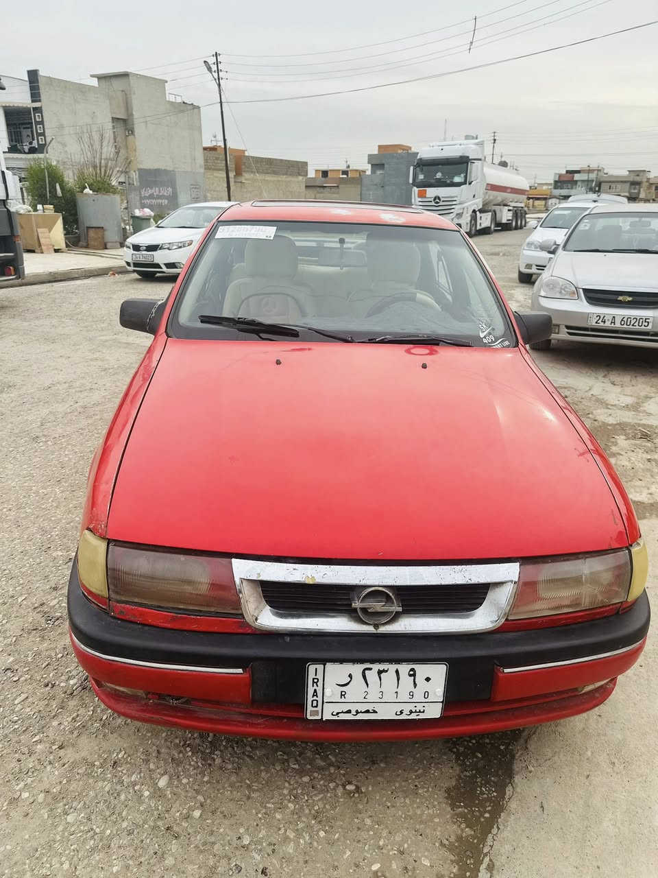 للبيع سيارة فكترا
موديل 92
اللون احمر (دم الغزال)
رقم الماني
سنوية عظم 
كوبون بانزين موجود ورقي
محرك 20 جنطة
ويل كب مع تخم تايرات جديد
بدون صبغ فقط تقحيل خفيف 
محرك شرط بدون نفخ او صرف
شاشة + كاميرا خلفية
سيارة جاهزة مكان موصل-
بعشيقة -خورسيباط
سعره سيارة35 وبيه مجال
***********
***********
