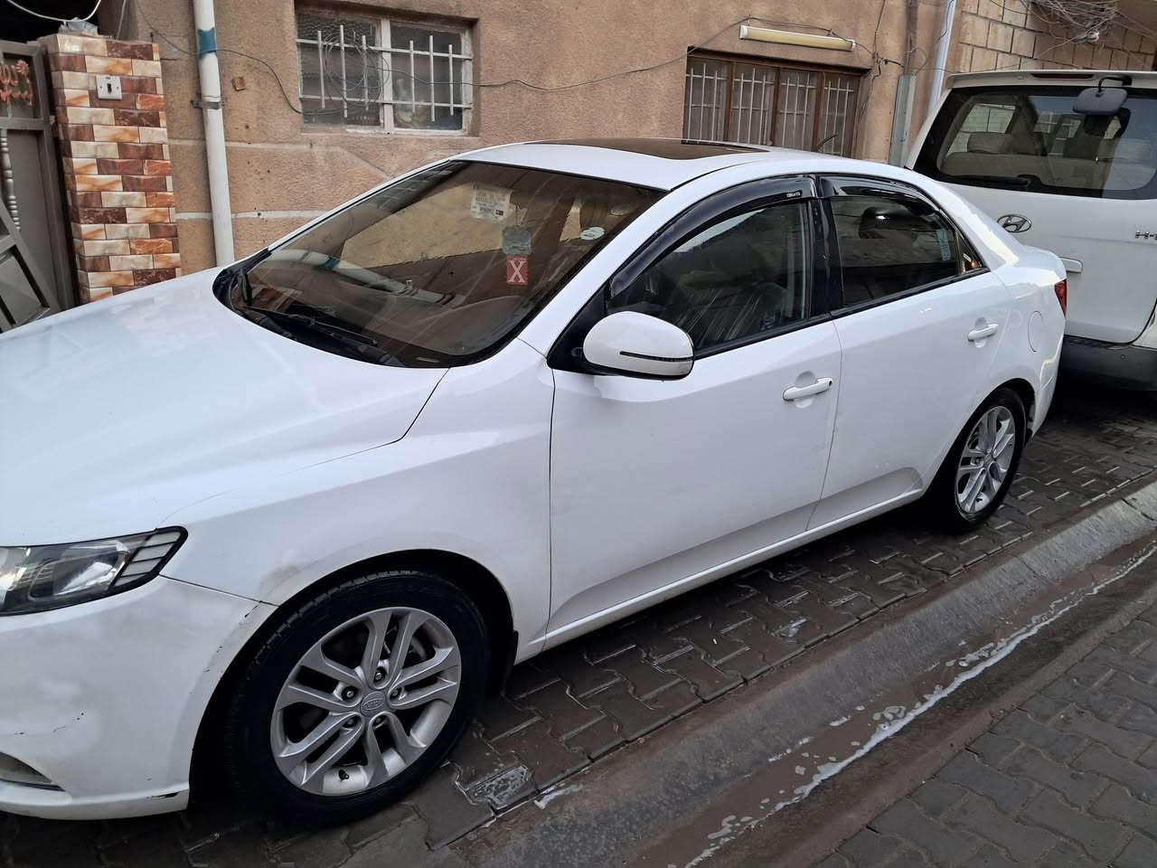 كيا سيراتو موديل 2011
وارد خليجي سعر 115
***********
