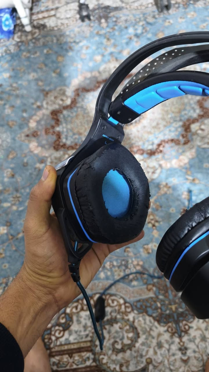 ماوس ريدراكون + سماعات 
سعر 45 الف مع التوصيل 
*********** واتساب
