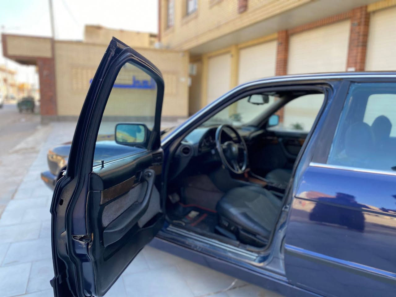 السلام عليكم
BMW 525 

رقم بغداد  مشروع وطني 

تحويل مباشر

مكينه مسكر خير من الله 

كير خير من الله 

حداديه صدر جديد

تبريد ثلج

مصبوغه عام لجماليه

مكاني بغداد 

السعر 55وبيه مجال 

***********وتساب واتصال

‏‪***********‬‏
