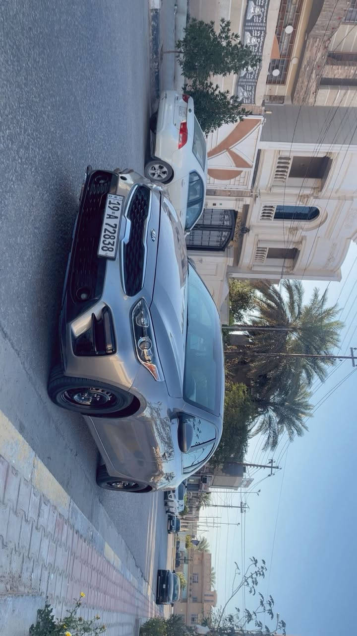 سلام عليكم
فورتي. 2021.   رقم كربلاء  محرك 2000 دوووش 

مواصفات الفورتي موضح بلصور سياره جاهزه للاخير مابيه اي نقص

بيها صبغ بنيد وطخه بلباب الخلفيه بدون اي دواخل بدون ايرباك 

سياره ماشيه 80 ميل يعني 133 كيلو 

مكاني كربلاء المقدسه السعر 130$،،،،،***********
