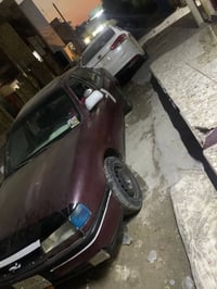 سلام وعليكم ‏اوبل ￼موديل 90 البيع شغاله وكامله سياره حلوه وخير من الله...