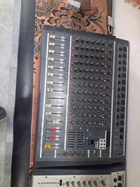 سلام وعليكم مكاسر السعر ٤٠٠ الاف ٠٧٧٧٠٥٦٤٨٤٧