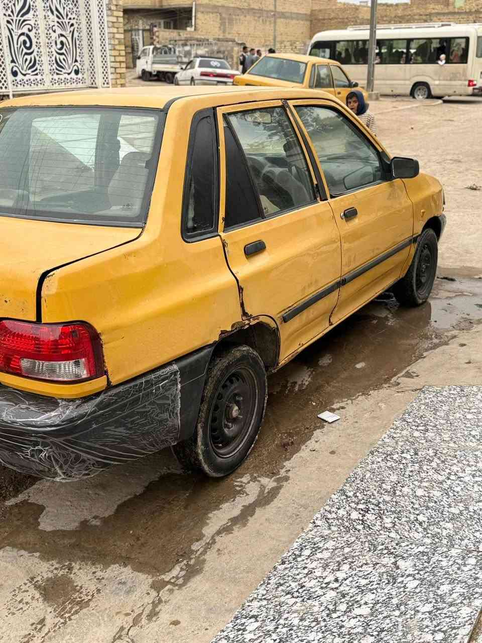 سلام عليكم سايبه البيع موديل 12 مكينه وكير مكفولات حداديه جديده سنويه منتهيه24 سياره حلوه مالت جناي السعر 15وبيها مجال قليل رجان المو شراي لا يتعبني رقم الهاتف ***********
