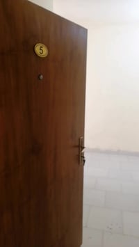 مجمع ام العصافير • ١٣٥م • تحتاج كفيل