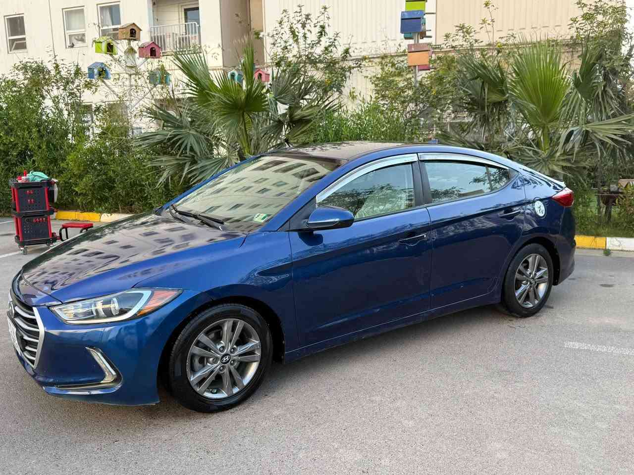 تحيه طيبه...
النترا امريكي 2018
مكينه ٢٠٠٠ دوش مكفول
كير At المرغوب
نص فول 
شاشة كبيره
كامره دواره 
رادار جانبي
تحكمات فول 
ماشيه ٩٣م
قطعتين صبغ
مدوشمه ارضيه جلد 
صدر أمامي خلفي جديد 
تخم تاير جديد 
تبريد تدفئه جديد 
عليها ادامه كامله 
اي نقص ما بيها الشراي يتصل ويدلل 
عنوان بغداد بسماية 
***********
