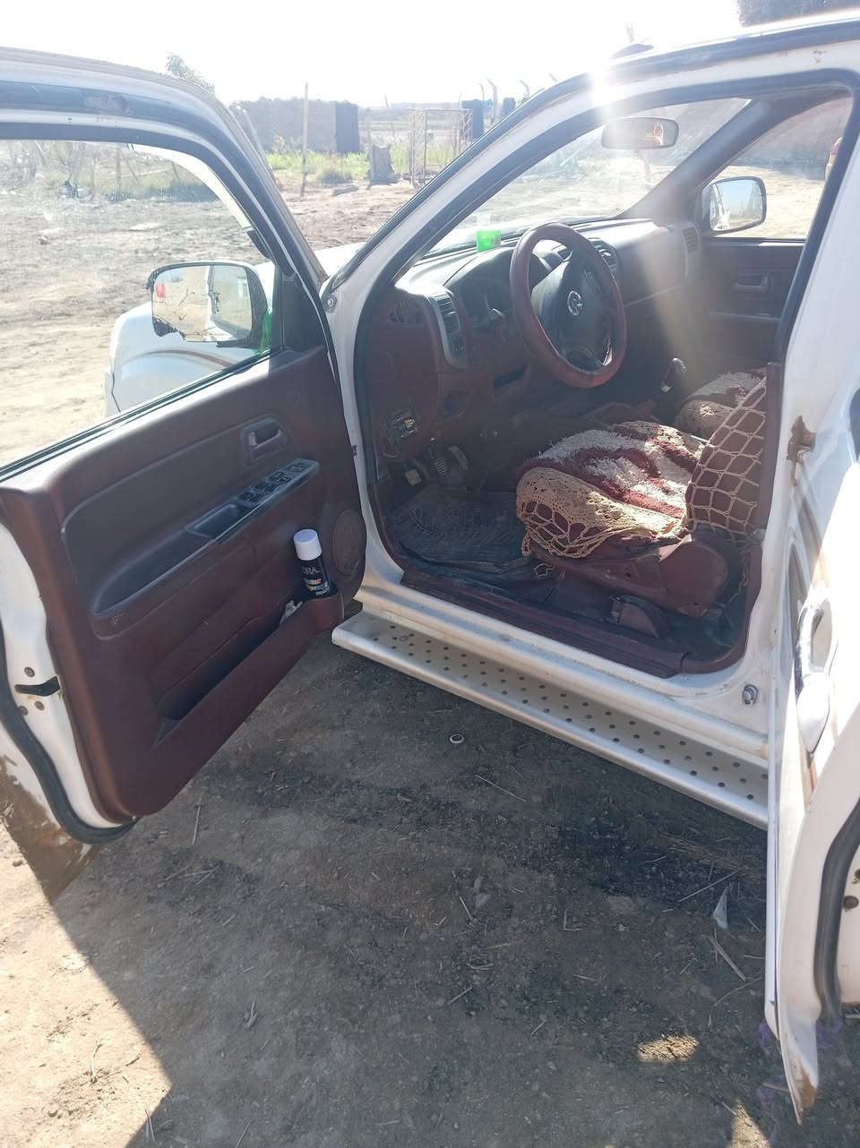 سلام عليكم سياره كرت ويل مكفوله من عيب شرعي سياره كير ومكينه وكسن وحدانيه وتواير كفاله سنويه ٢٦تريد مدور او وكاله مديل ٢٠١٤ سعر ٦٣ وبيه مجال حك  جيه ***********ولسفار
