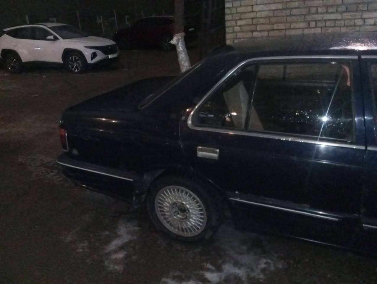 من رخصه مدير الكروب المحترم للبيع كيا بونتيشا مديل 94 سياره مكينه وكير كفاله واكسل جديد سياره تبريد ثلج سياره بلادي هزه جديد تحويل مباشر رقم بغداد انكليزي للعنوان بغداد الاستفسار على الرقم ***********غير متواجد على الفيس
