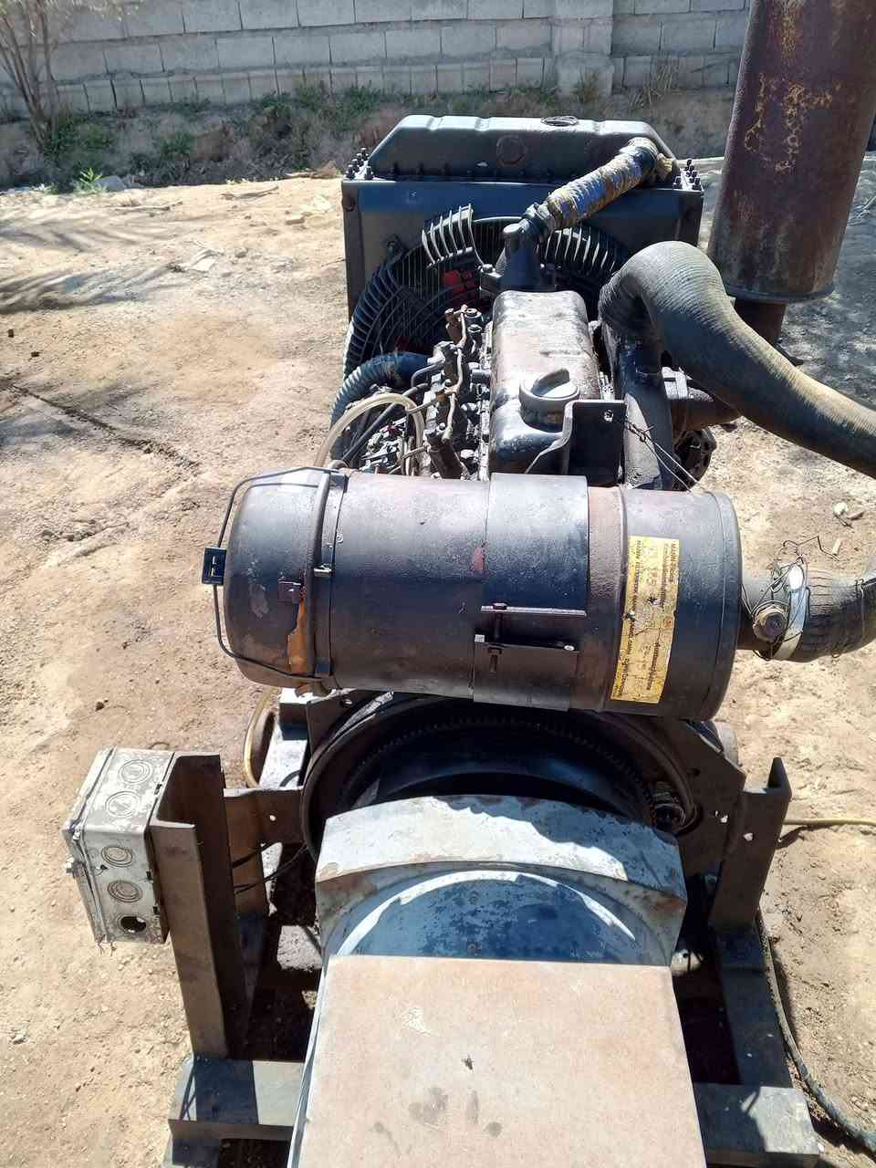 للبيع مولد بيركز انكليزي 4بستم توليد 40كيفي شغال المكان ديالى الاتصال***********
