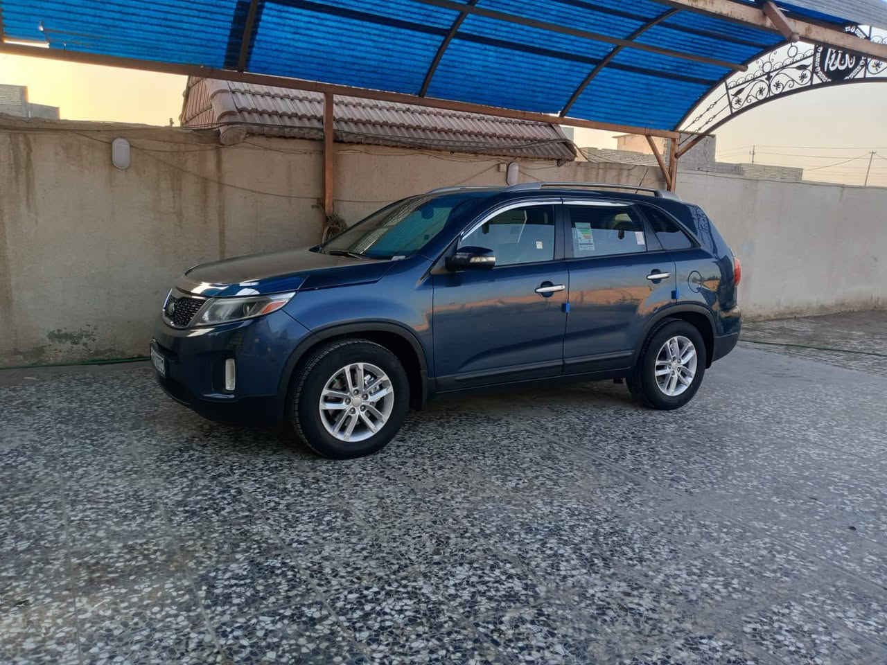 السلام عليكم للبيع سورنتو موديل 2014 وارد أمريكي صور الحادث والسونار بل المنشور بيهه قطعتين صبغ فقط بدون ارباك 4سلندر 7 راكب رقم ديالى الجديد تحويل ابكل دوار المرور مكينه وكير مكفول تخم تاير وحداديه جديده مكان السياره بغداد السعر 133 بيع او مراوس بسياره اقل سعر سياره مكفولة من صبغ اوتبديل عده الحادث ماشيه 155 اتصال ***********
