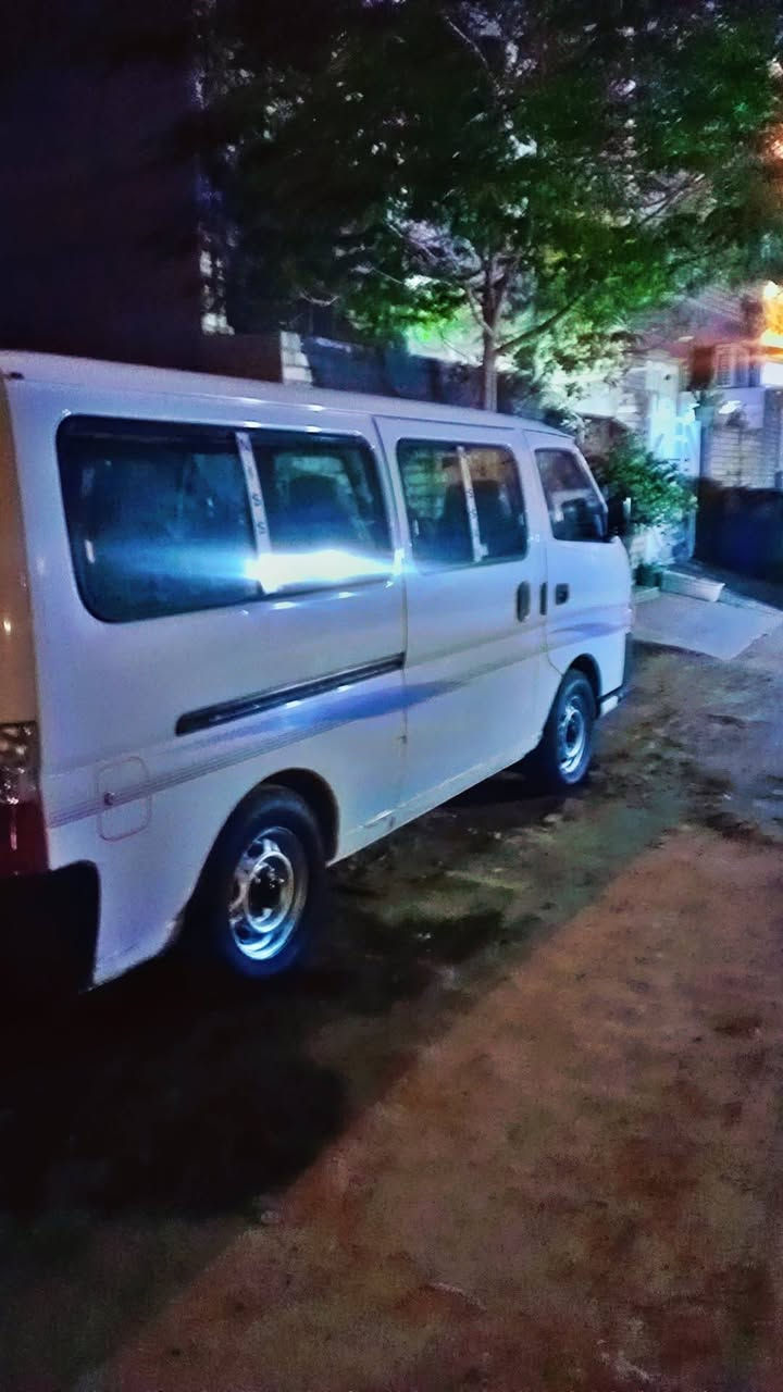 سلام عليكم نيسان لبيع اوفان سياره جاهزه كبل لشارع موديل 11 شماليه بيه بس بل طويله شبر جوه شريط بيه سونار تبريد شغال وياء لسويج تخم تاير جديد حداديه جديده مامطلوبه ربع دينار تحويل ثاني يوم باب كهربائي رقم هاتف ***********
