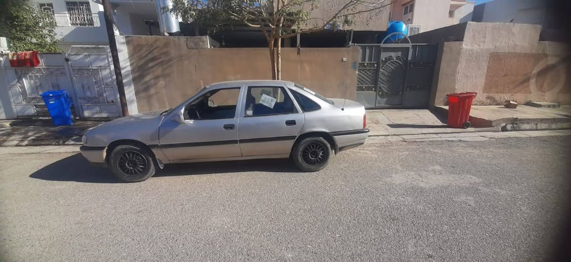 السلام عليكم اوبل فكتوره حجم 18 رقم دولي كركوك سنويه 28 دفتر بنزين بيع مستعجل متواجد بس على الرقم*********** مكاني داقوق
