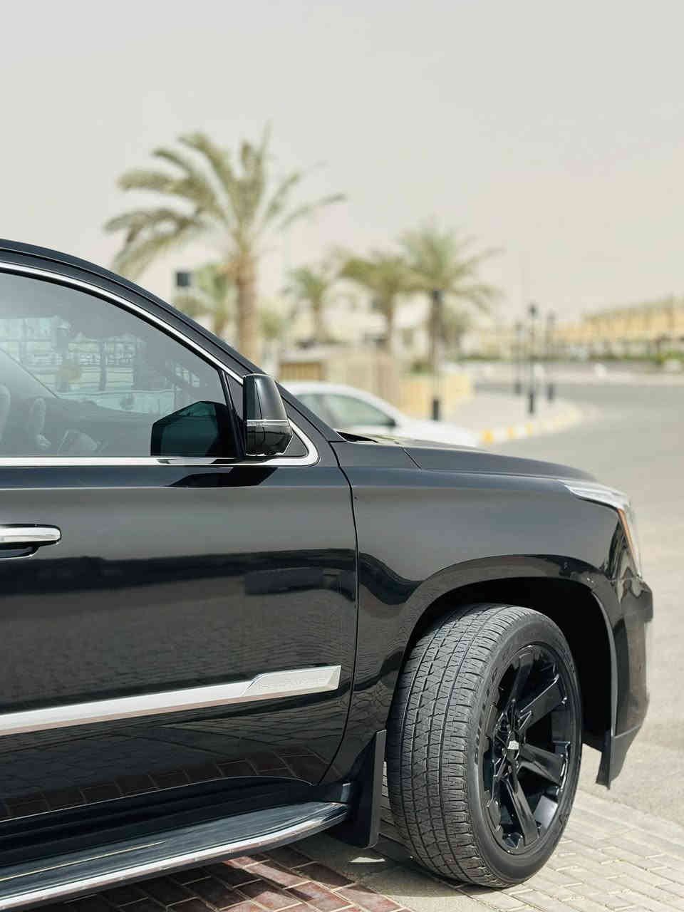 ( كاتبلك كل التفاصيل لاتسالني ع شي بعد هالجريدة )

رقم بغداد دولي باسمي رقمتها ع ايدي 2020
فول للاخير فقط ناقصها الويل مابدلتة عفتة ع ويل الدخلت بيه من امريكا  ودوسات الكهرباء 
شنو بالك مواصفات موجودة 
بصمات قاصة شاشة رادار جنطة جلاق تشغيل عن بعد مسااج 
داخل ابيض Vip 
وارد امريكي دخلتها للعراق وصلحتها بنفسي 
الحادث جاملغ السايق الامامي والبونيد فقط كصة البونيد وبدلتها بلادية ماصلحتها وقطعة كلير امريكا جاملغ الخلفي وايرباك ستيرن بدلتة كله بلادي ماصلحت ابد 
تشغيل عن بعد
السيارة دخلتها ماشية 38 وحاليا صارت 53 قابلة للزيادة 
ع ايدي من امريكا ودخلت العراق يمي صار تقريبا سنة او اقل
استخدام قليل ومضمومة بالبيت ومال جناي وبالعافية ع ياخذها
شرط احلى من الصور كلشي جديد وماملعوب برغي بيها وتايراتها بلادية من امريكا الله شاهد 
صور الضرر موجودة ادزلك رقم الشاصي 
للبيع فقط بدون مراوس 
مايعجبك المنشور اترك المنشور بكلمة طيبة 
واني ممنون منك 

السعر بيه مجال 40,000 
وماقفل سعر بالتلفون تجي تشوف وتقتنع وتدلل
صلاح الدين / تكريت 
***********
