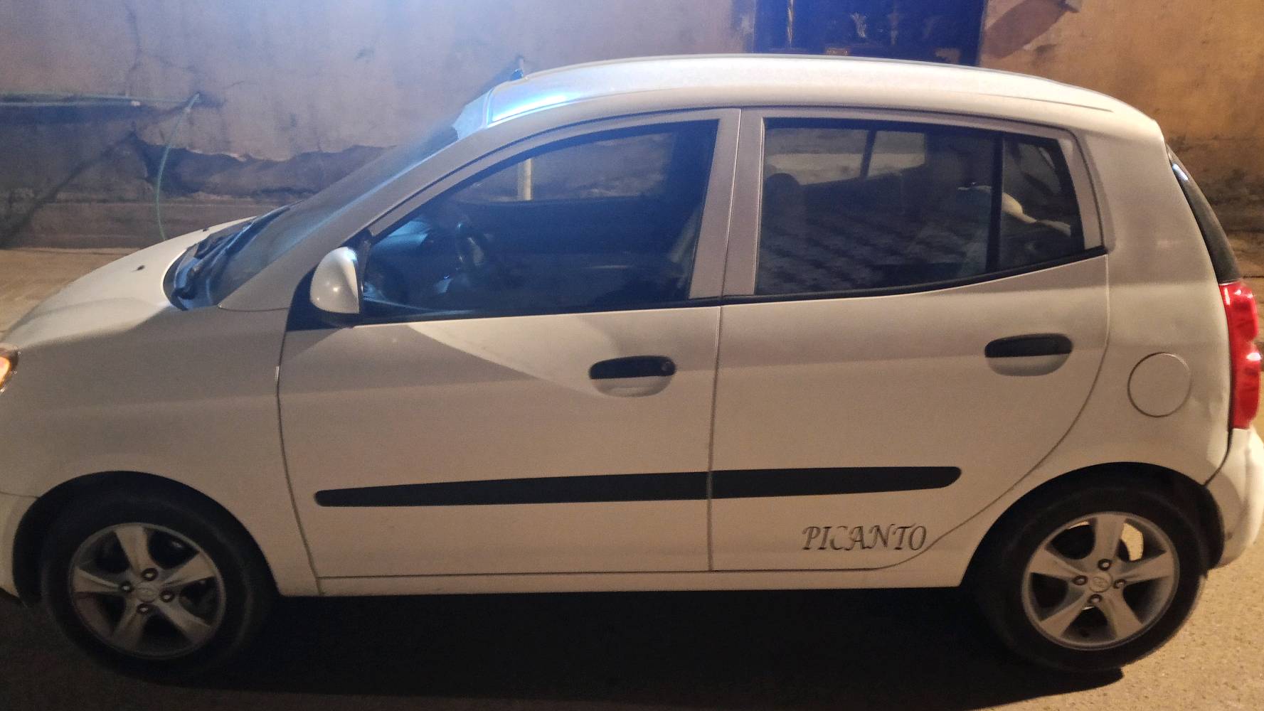 البصرة القبله كيا بيكانتو موديل 2009 مكينه كير ب الجيس كهربايات