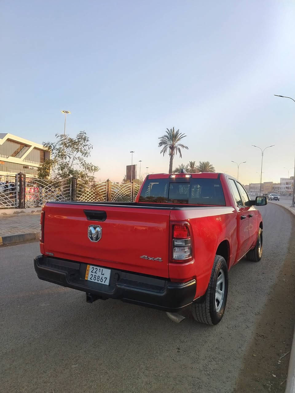 للبيع دوج رام موديل 2023 كلين
بدون حادث بدون صبغ بدون تبديل كفالة

صور أمريكة داخل المنشور 

مواصفات

باب قصير

بصمة تشغيل

تحكمات أسترين

كروز سرعة

كراسي متصل

قطعتين تبريد 

شاشة كامرة

فور ويل

نظام فرامل

كير موس 

مانع انزلاق

TOW

HAUL

باقي المواصفات معروفه

حجم المكينه 3600 V6

كير مكينه مكفولات تبريد ثلج حداديه صدر جديد تخم تاير جديد ترايها زيرو سياره جاهزه من كلشي رقم أربيل بأسمي شرط التحويل السعر 280 اوبيها مجال للشراي مكاني ديالى بعقوبة للستفسار أتصال ع الرقم ***********
