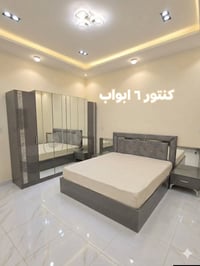 غرفة نوم تركي ٨ قطع بدون دوشك مستعمله نظيفه جدا الكنتور ٦ ابواب قياس ٢...