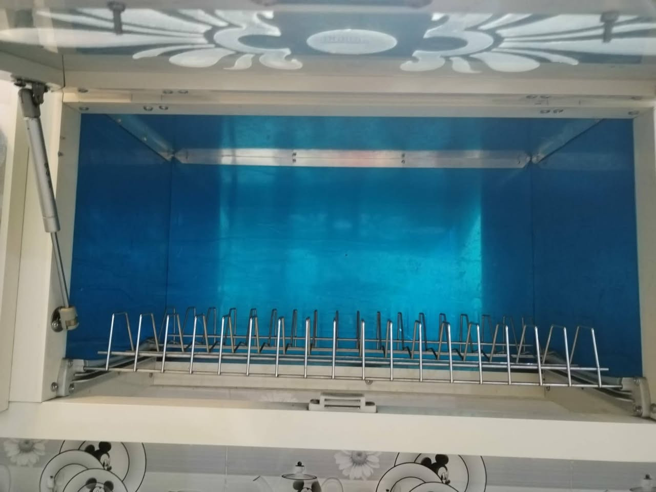 كاونتر المنيوم ثقيل جدا نظيف كله ستيكر والغلاف بي فقط اكو فطر بالحوض سنك بس مماثر عليه موضح بالصورة للبيع مكان في بغداد البلديات


**إذا كنت صاحب هذا الإعلان وتريد حذفه لأي سبب، رجاءا أرسل رسالة إلى الدعم الفني**