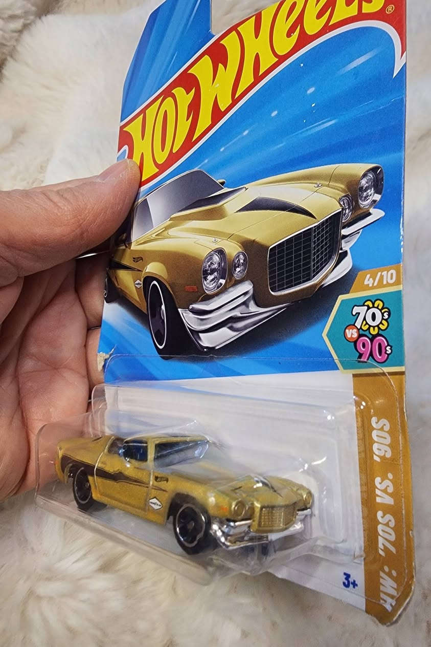 ✅️متوفر 
✅️كله جديد 
✅️كل قطعة ومكتوب سعرها 
⭕️يوجد توصيل الحد باب البيت،بغداد والمحافظات 5 الاف
للحجز او لمزيد من المعلومات ارسال رساله على الماسنجر او على رقم الواتساب ***********
