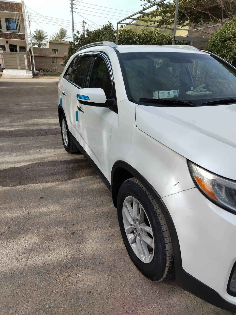 السلا م عليكم عندي سياره سورنتو موديل ٢٠١٥ وارد أمريكي ٤ سلندر رقم بغداد باسمي الاتصال على الرقم ***********
