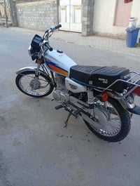 دراجه نامه اصلي رقم وسنويه مديل2023.  950وبيه مجال 07814091141