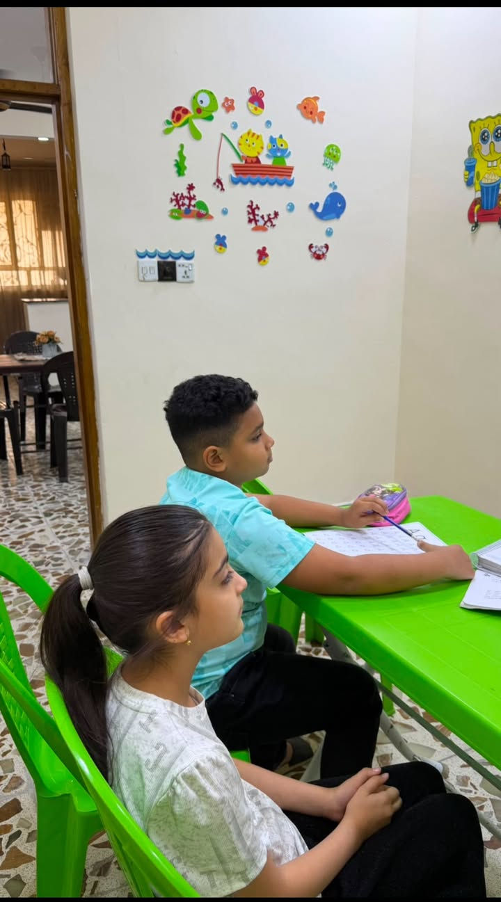🌸 مستمرون بدورات التقوية الصيفية 🌸

بكل جدّ واجتهاد نواصل مسيرتنا التعليمية خلال العطلة الصيفية، بهدف تعزيز مستوى الطلبة وتقوية مهاراتهم الدراسية استعدادًا للعام القادم.

📚 متابعة يومية
✏️ شرح مبسط ومكثف
📝 واجبات واختبارات دورية
🎯 اهتمام فردي بكل طالب

العنوان : الوزيريه 

***********
