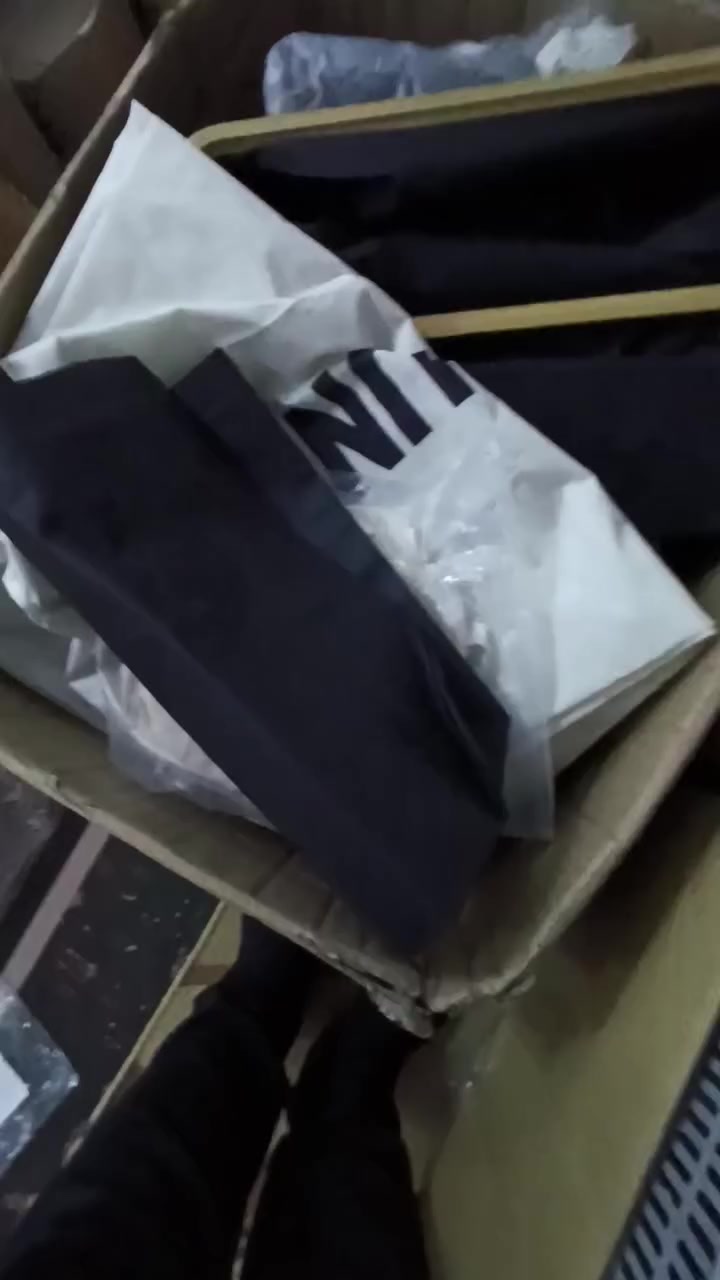 سلام عليكم اخواني عندي هاي شلعه14 قطعه جنطه 35 ويا توصيل


**إذا كنت صاحب هذا الإعلان وتريد حذفه لأي سبب، رجاءا أرسل رسالة إلى الدعم الفني**