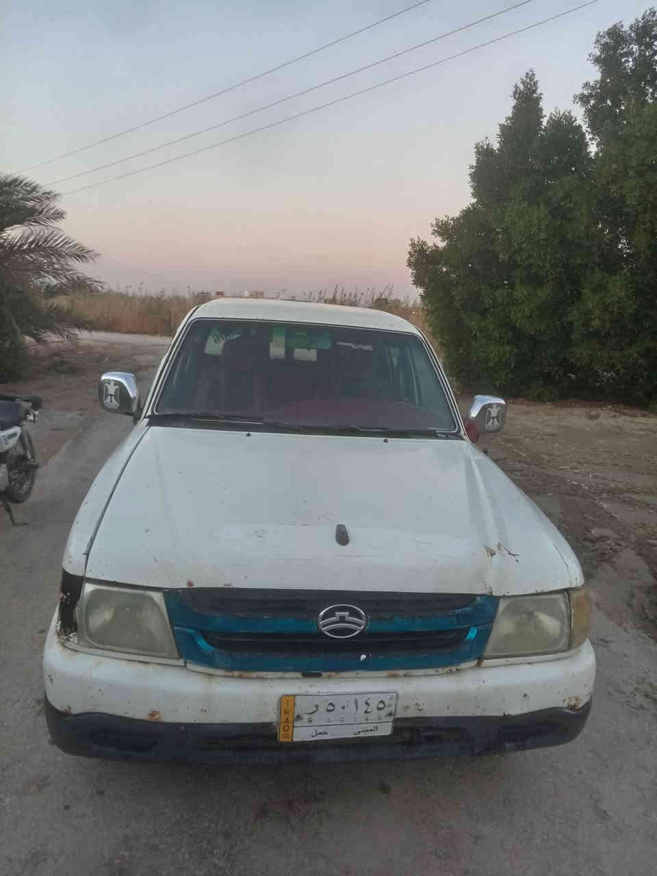 سلام عليكم سياره دير للبيع مكينه وكير كفاله الشكل حسب الصوره السعر 35 وبيها مجال ما متواجد عل فيس ***********(***********
