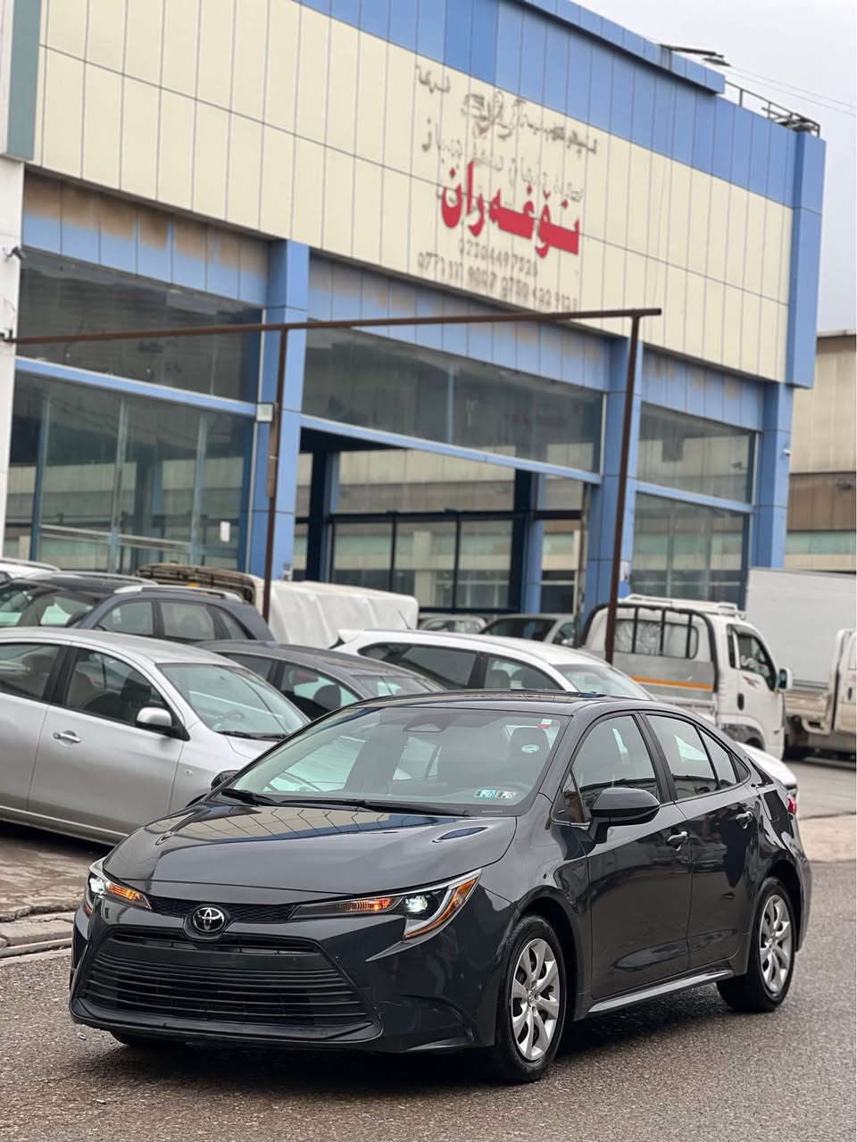 تيوتا كرولا 2024 LE سمنتي 🩶
مواصفات 
شاشه كبير
رادار 
حساس 
بريك بصمه 
تحكم ستيرن 
تحديد سرعه 
و بعد مواصفات هوايه 
ضرر : فقط باب صبغ بدون دواخل ارباك ستيرن سيستم شركه 
مكان سياره اربيل شارع ١٠٠م مدينه معارض 
رقم موبايل *********** واتساب اكر, نينوى
