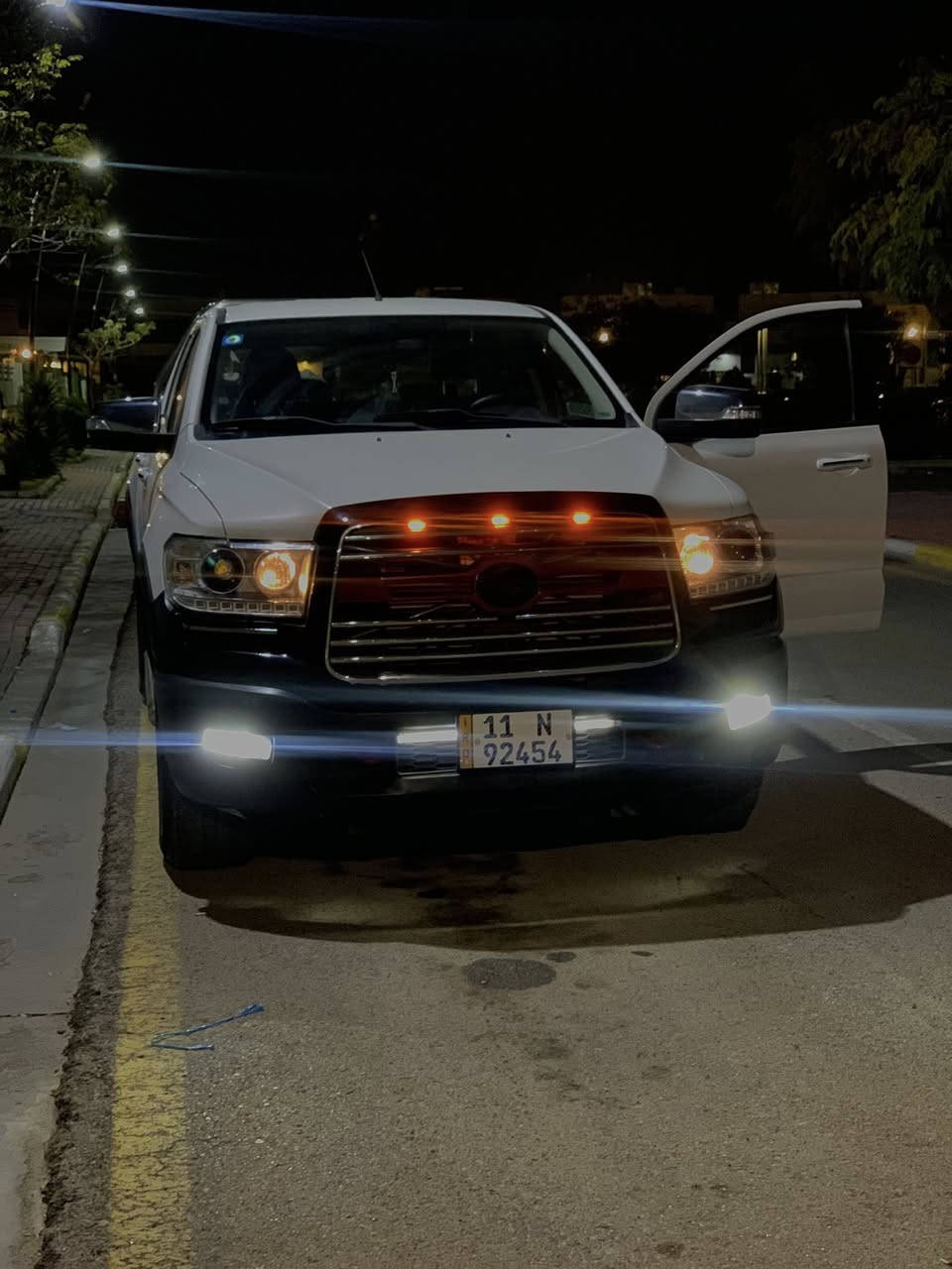 سلام عليكم سياره zxاوتو سياره موديل 22      مكينه 2400تيربو كير عادي 6نمر سياره حلوه وجاهزه ماشي 136الف حقيقي مكانه رمادي تواصل رقم أو وتساب ***********
