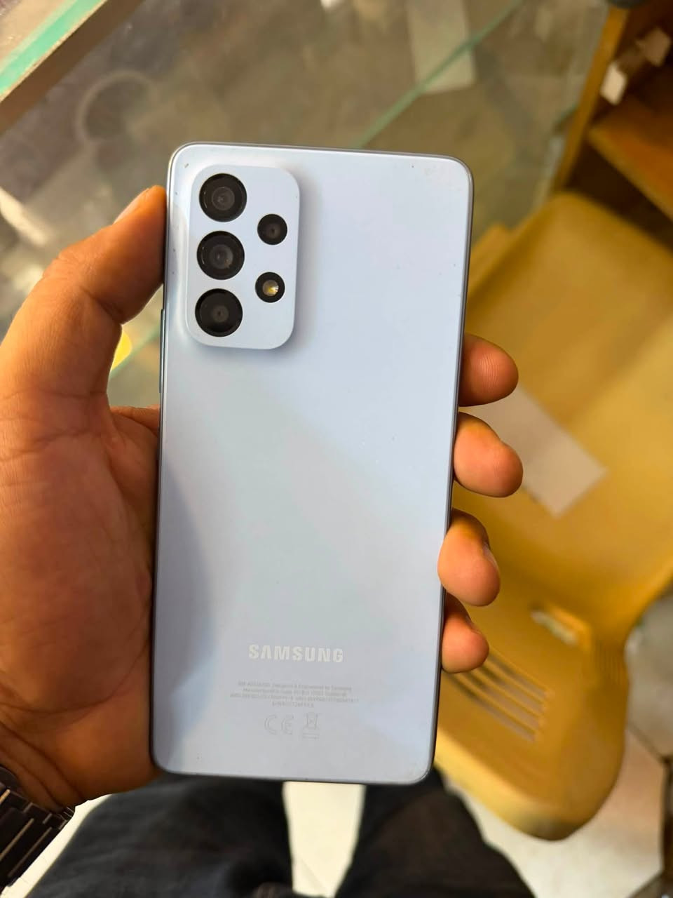 سلام عليكم متوفر سامسونج A53    نوع الإصدار 5G
ذاكره 256
استخدام شهرين نظافه 90%
مع كفر ولاصق وشاحنه
الاستفسار ***********
بيع مستعجل والله
