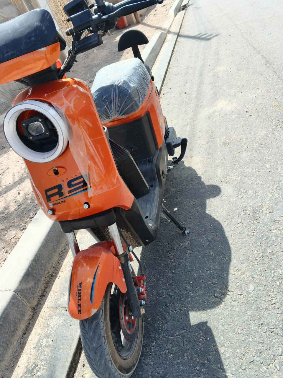 للبيع دراجه شحن R9 موديل 26
1 كدامك عينك نظافه 

2 تجي خمس بطاريات 
32

3دراجه تجي اربع نمر سرعه حقيقي 70

4 ملف 1500 بعده جديد

5 ملاحظه الوصل شراء موجود
ودراجه تجي تفحصها بيدك
سعره 500 مكاني البصره ـالزبير 
رقم 0770806180


**إذا كنت صاحب هذا الإعلان وتريد حذفه لأي سبب، رجاءا أرسل رسالة إلى الدعم الفني**