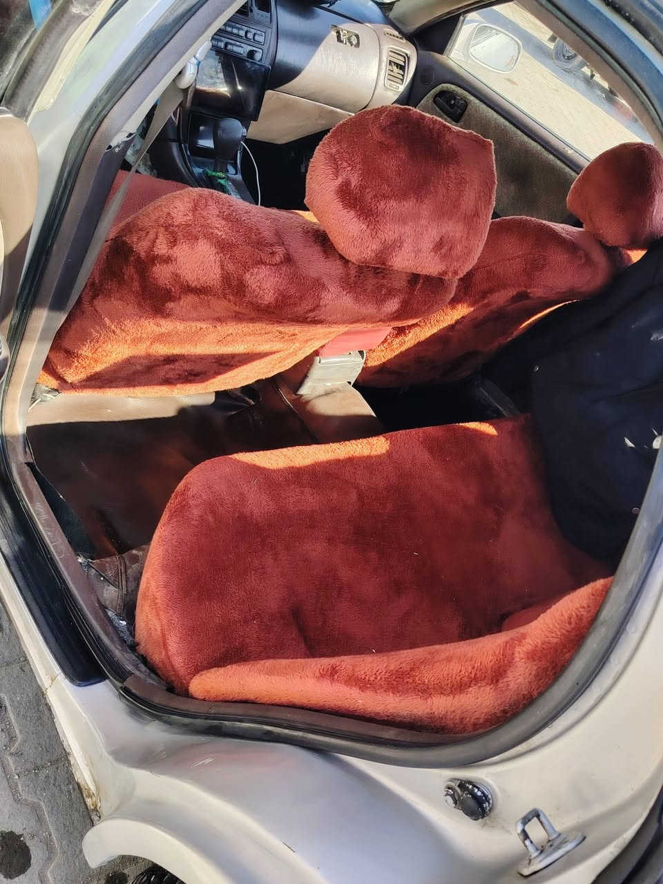 كرسته انبار..  مشروع وطني.. عندي وكاله عامه ام باركود... تحويل مباشر... طخه بل قماره. والباقي حلقوم... كسر محرك.. شرط... تبريد غاز فقط.... مكاني نجف رضويه. السعر.. ٥٠.. ورقه مع المجال... ت ***********...اخوكَم وخادمكم منتضر الكرعاوي....
