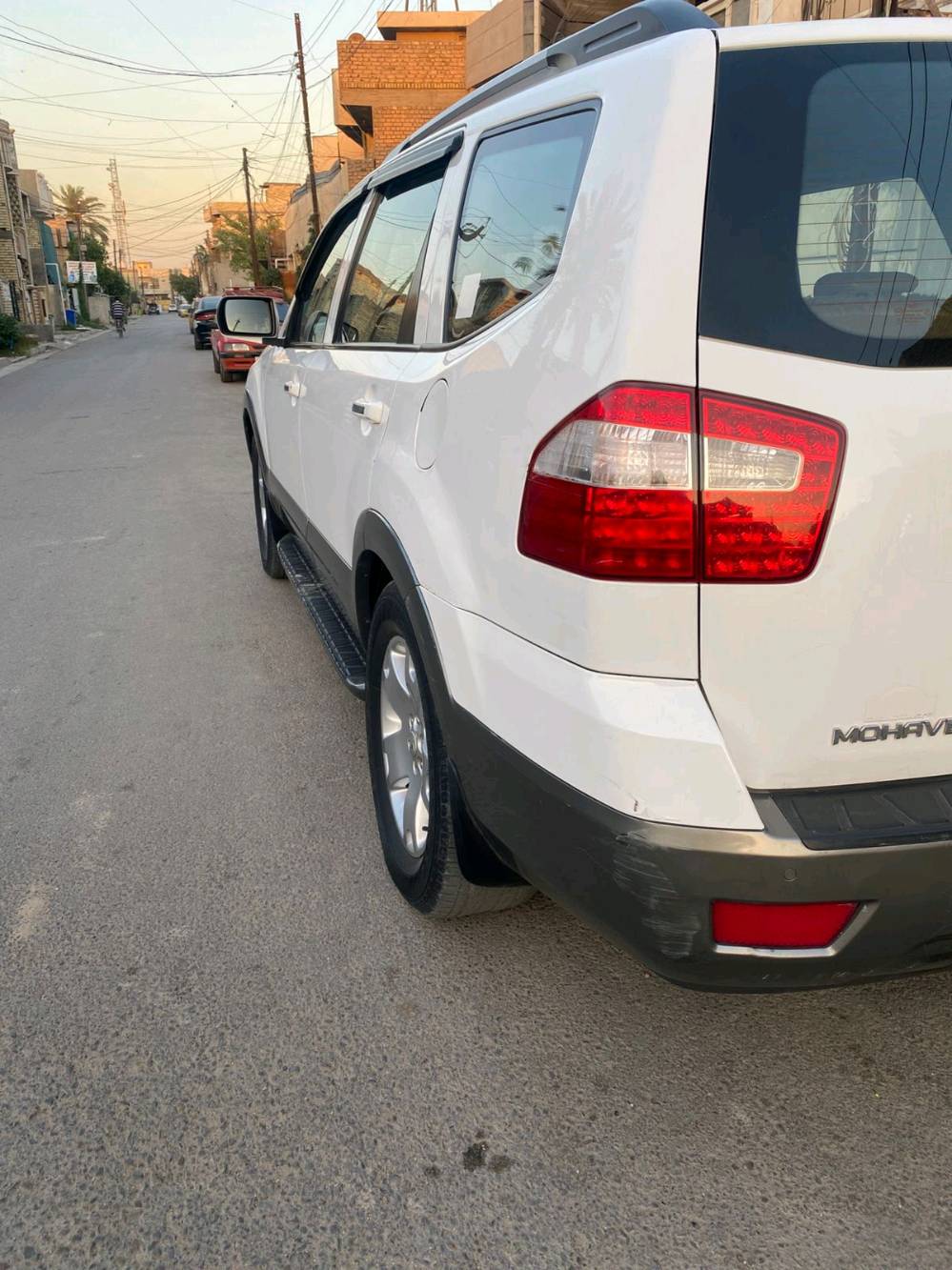 
ما هو موديل السيارة وسنة الصنع؟: 
مهافي 2012
كم المسافة التي قطعتها السيارة؟: 
***********رقم ابو سيارة
هل السيارة تعرضت لأي حوادث سابقة؟: 
لايوجد
أين موقع السيارة الحالي؟: 
دورة
هل السعر قابل للتفاوض؟: 
نعم