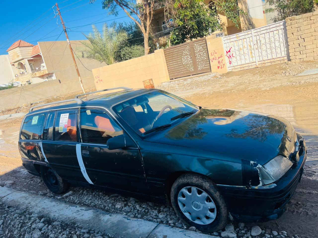 السلام عليكم
مكلف للنشر اتصلو عل رقم
أوبل ستيشن 1990 
سياره رقم كركوك مشروع وطني تريد وكاله تريد تحويل 
كير محرك شرط 
سعرها 20 بيها مجال بسيط 
مكاني تكريت 
***********
