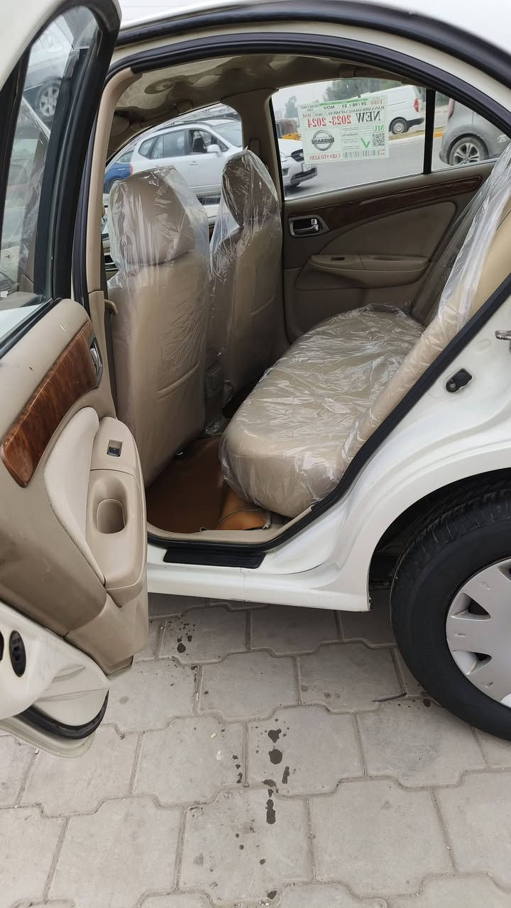 ‎نيسان سني ياباني ٢٠٠٨ قبق اسود المرغوب
‎گير ومكينة مكفولات 
‎دواخل لون بيجي بيبان صاج جام كهرباء حساس خلفي
‎دوشمة جديدة الارضية والكشنات والسقف والصندوق
‎لايت زنون تخم تاير ياباني جديد صدر جديد
 ‎ سنوية وهزة جديدة رقم انكليزي رقم بغداد 
السونار بالصور
مكان السيارة بغداد
‎السيارة جاهزة مابيها اي نقص 
***********
