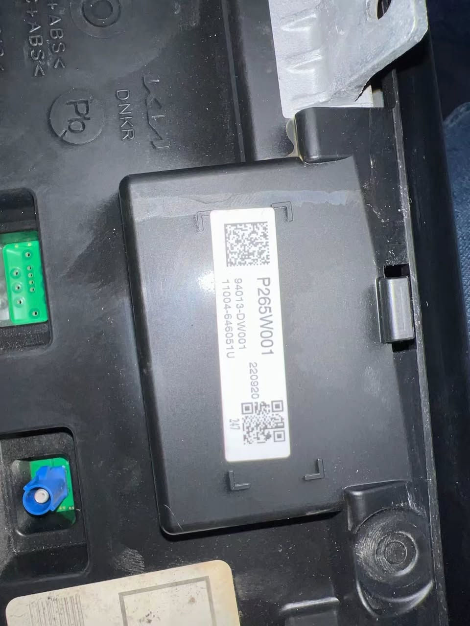 السلام عليكم يتوفر لدينا ادوات كيا سبورتج من موديل 2023 الى موديل 2026 للاستفسار الاتصال على الرقم  ***********
متواجد ليلا ونهار عنوان زيونه قرب تقاطع ملعب الشعب /بأدارة ابو حوراء
