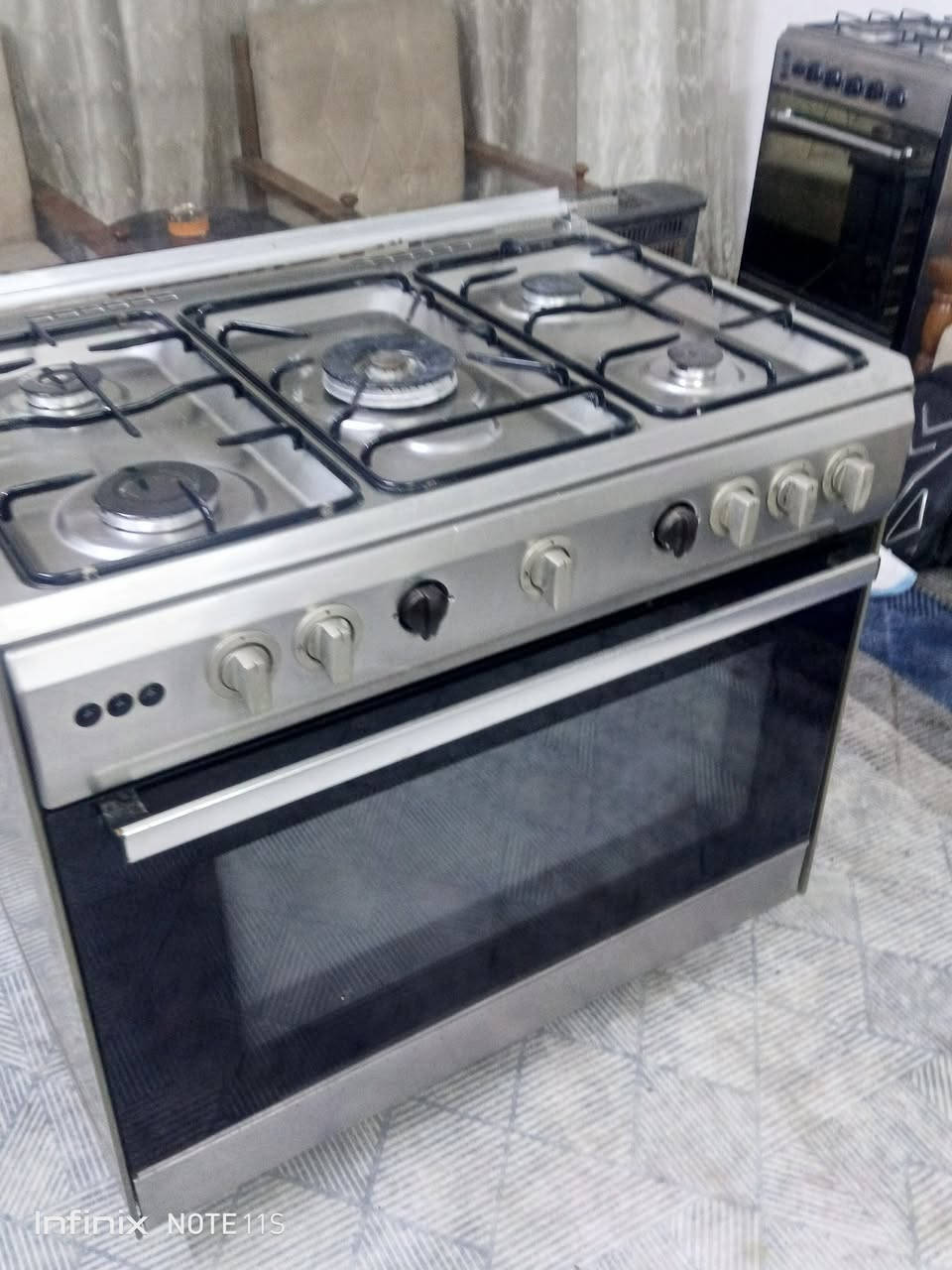 طباخ فريش مصري خمس مشاعل نضيف كلش شغالة علفحص للاستفسار وات ساب اتصال هاتفي
***********
***********
أو علخاص
