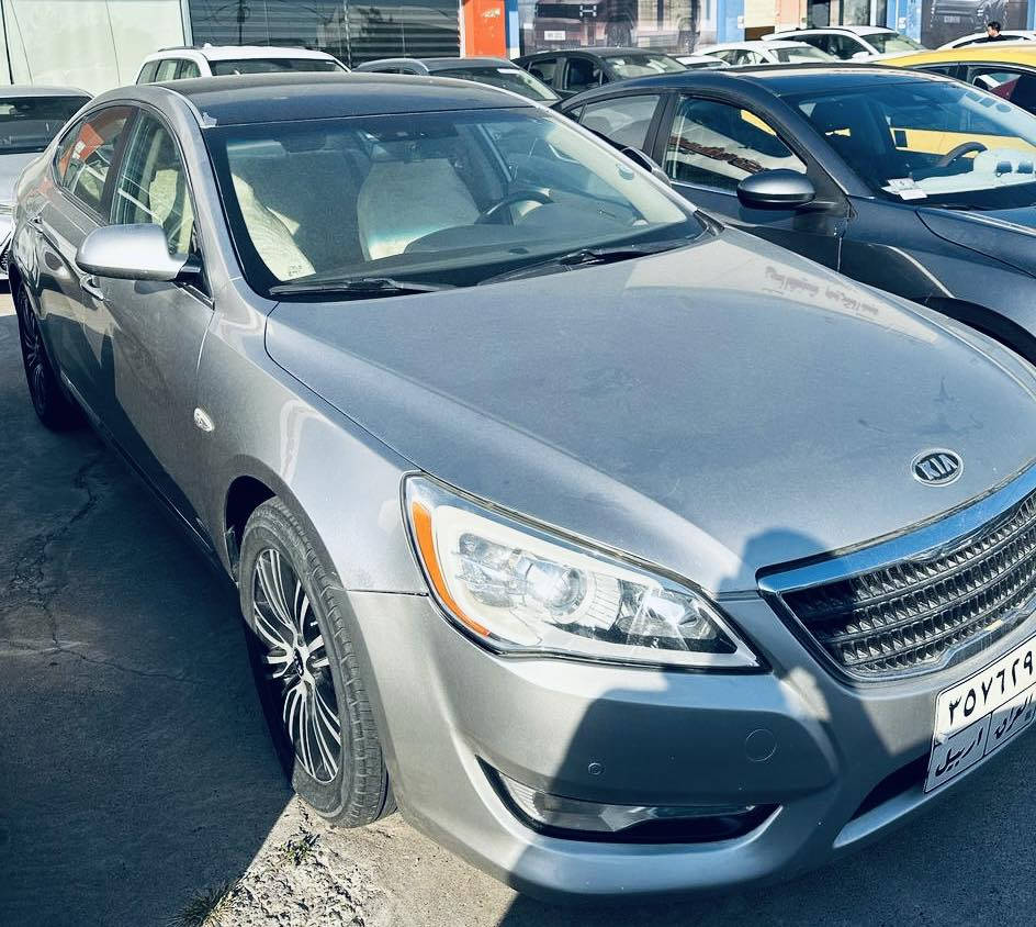 كادنزا للبيع موديل 2013 السعر 130$ وبيها مجال. صلاح الدين قضاء الضلوعيه  الضرر قطعه واحدة الجاملق  خلف السائق 
هاتف 📞 ***********
هاتف 📞 ***********
