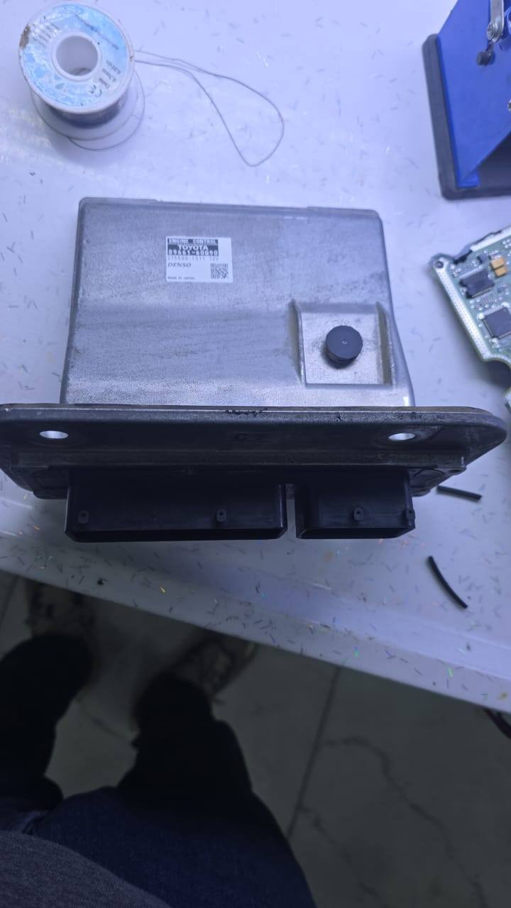 محمد الهنسدي لبيع وتصليح العقول للسيارات الكوريه واليابانية ***********
