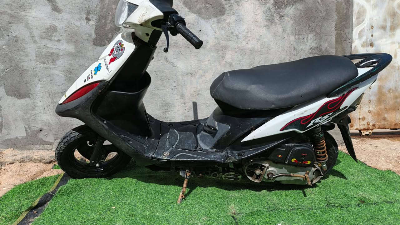 سلام عليكم دراجه ماكس عدله لمكينه مجفته مره وحده بوشه 49. رقم ***********
