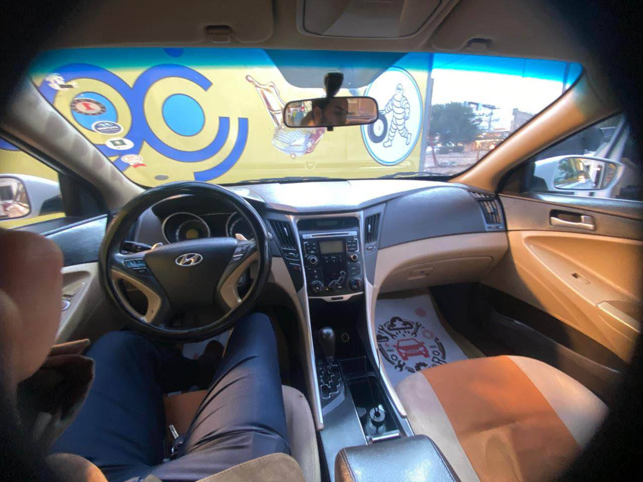 مكلف بالنشر
سوناتا 2012 خليجي مكفول ما عدا
بارد بالجاملغ الامامي عكس السايق وتكحيل 
السياره مكينة كير خير من الله ماشية 142 الف كيلو ترايها للبصره تروح وتجي
السياره متعوب عليها ومال جناي
صدر جديد
باتري جديد
ادامة للمحرك كاملة جديده
السياره كلش ناعمه ونظيف ومتعوب عليها رقم اربيل تحويل موجود
السعر 123 وبيها مجال 
التواصل على رقم الهاتف او الواتساب فقط مكلف بالنشر *********** بغداد, العراق
