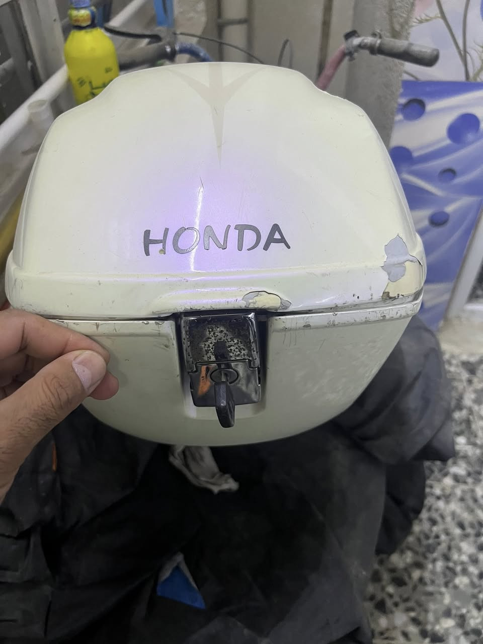 سلام عليكم جنطه اصليه بدون كاعده وخوذه مكاني بغدادالبلديات


**إذا كنت صاحب هذا الإعلان وتريد حذفه لأي سبب، رجاءا أرسل رسالة إلى الدعم الفني**