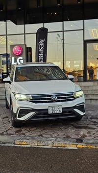 تيكوان 2023 SE فول مواصفات  فور ويل وارد امريكي حادثها جاملغ خلف السائ...