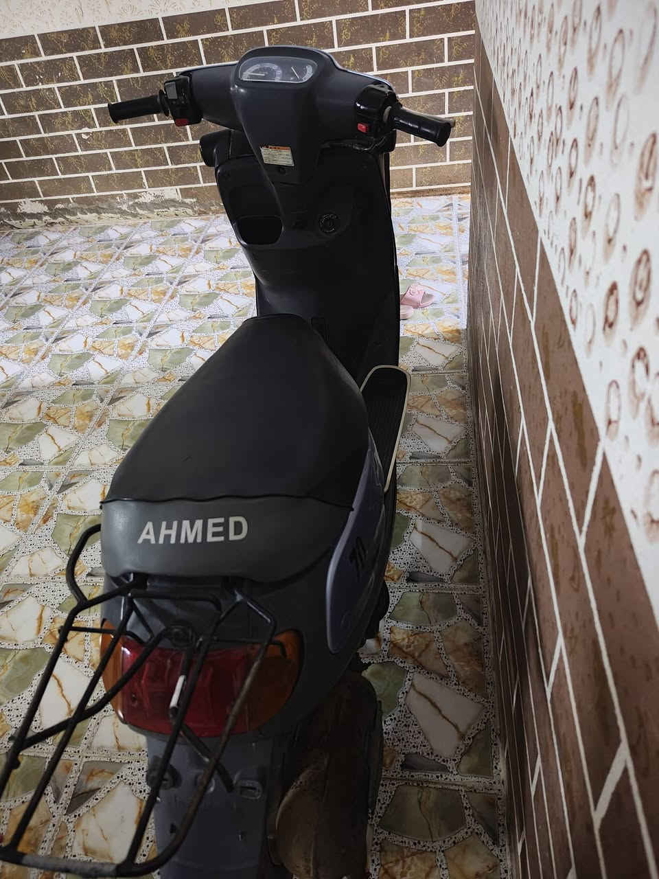 للبيع.
سعر 550 
مكاني كوكجلي 
***********
