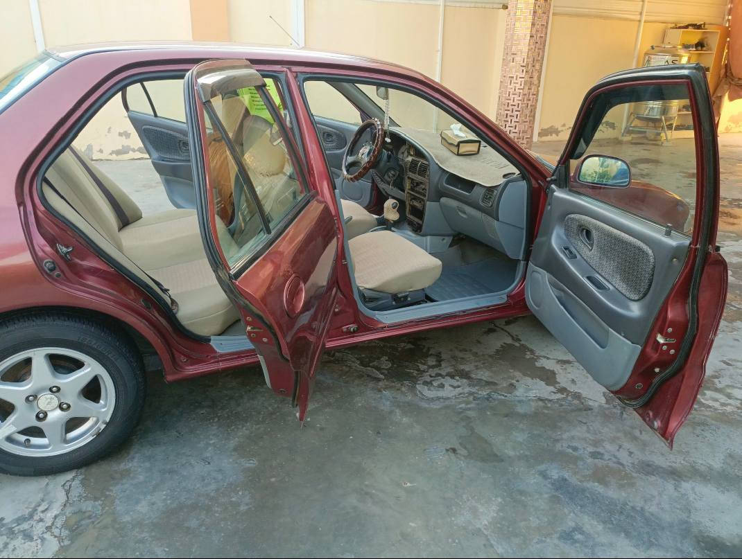 السلام عليكم 
سياره بروتون للبيع موديل( 2004 ) رقم بغداد فول نضافه كير اوتماتيك محرك (1500) تخم تاير جديد حداديه صدر جديد كهربائية شغاله تدفئه تبريد السيارة بأسمي تحويل ثاني يوم عنوان بغداد المدائن 
 للاستفسار اكثر الاتصال بالرقم (***********)
