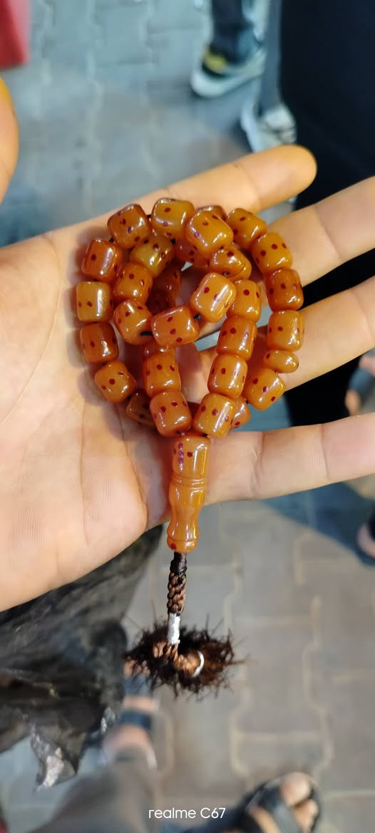 السلام عليكم
سبحه سندلس للبيع 
السعر 35 الف


**إذا كنت صاحب هذا الإعلان وتريد حذفه لأي سبب، رجاءا أرسل رسالة إلى الدعم الفني**