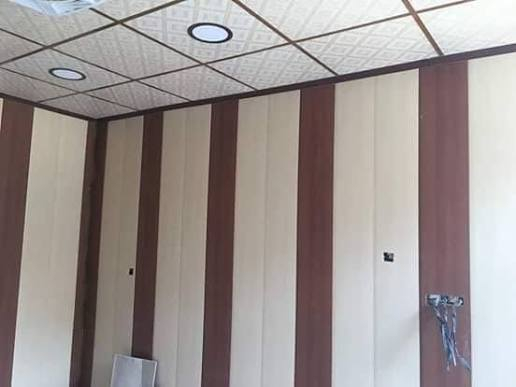 مستعدون لعمل تغليف الجدران 
عمل المتر بــ 2 / ***********
